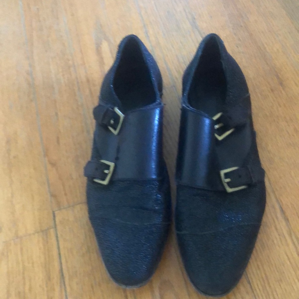 Billy Reid size 8 flats. So cute!